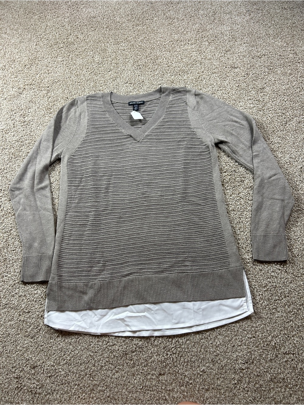 Hilary Radley Women’s Gray Layered V-Neck Sweater Size Small